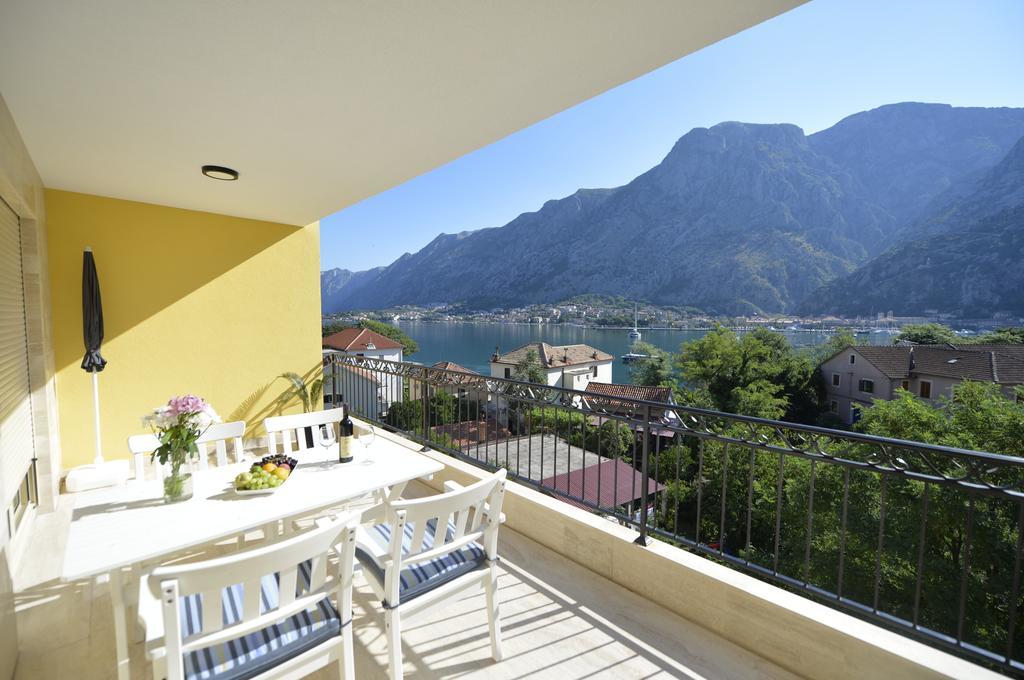 Posto Capitano C Group Apartman Kotor Kültér fotó